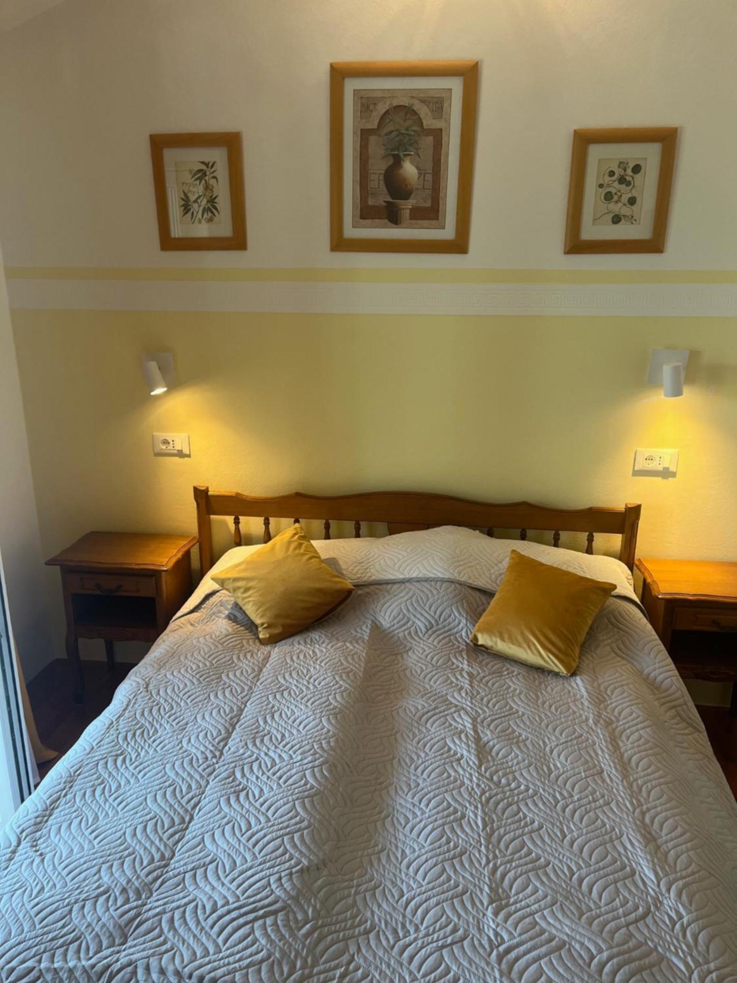 Guest House Sosi อูมัค ภายนอก รูปภาพ