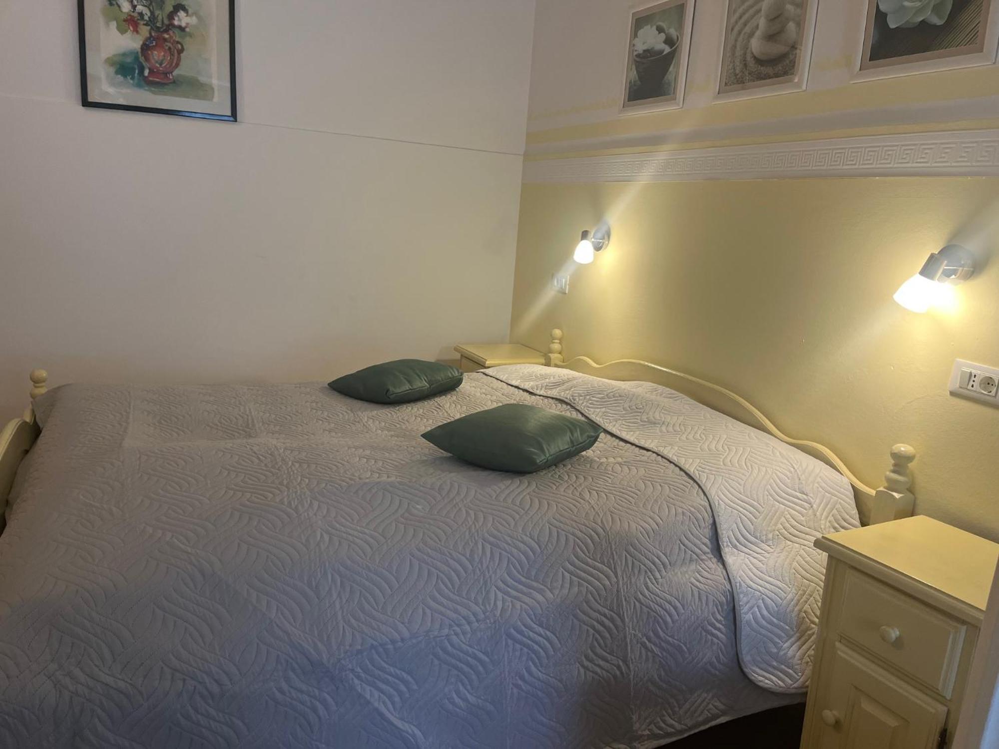 Guest House Sosi อูมัค ภายนอก รูปภาพ